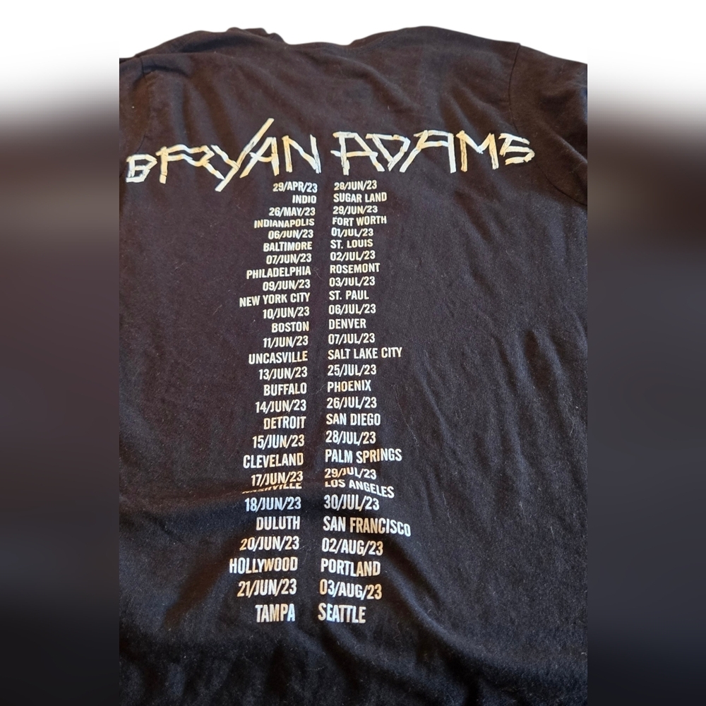 Bryan Adams 2023 Concert Shirt Size Small